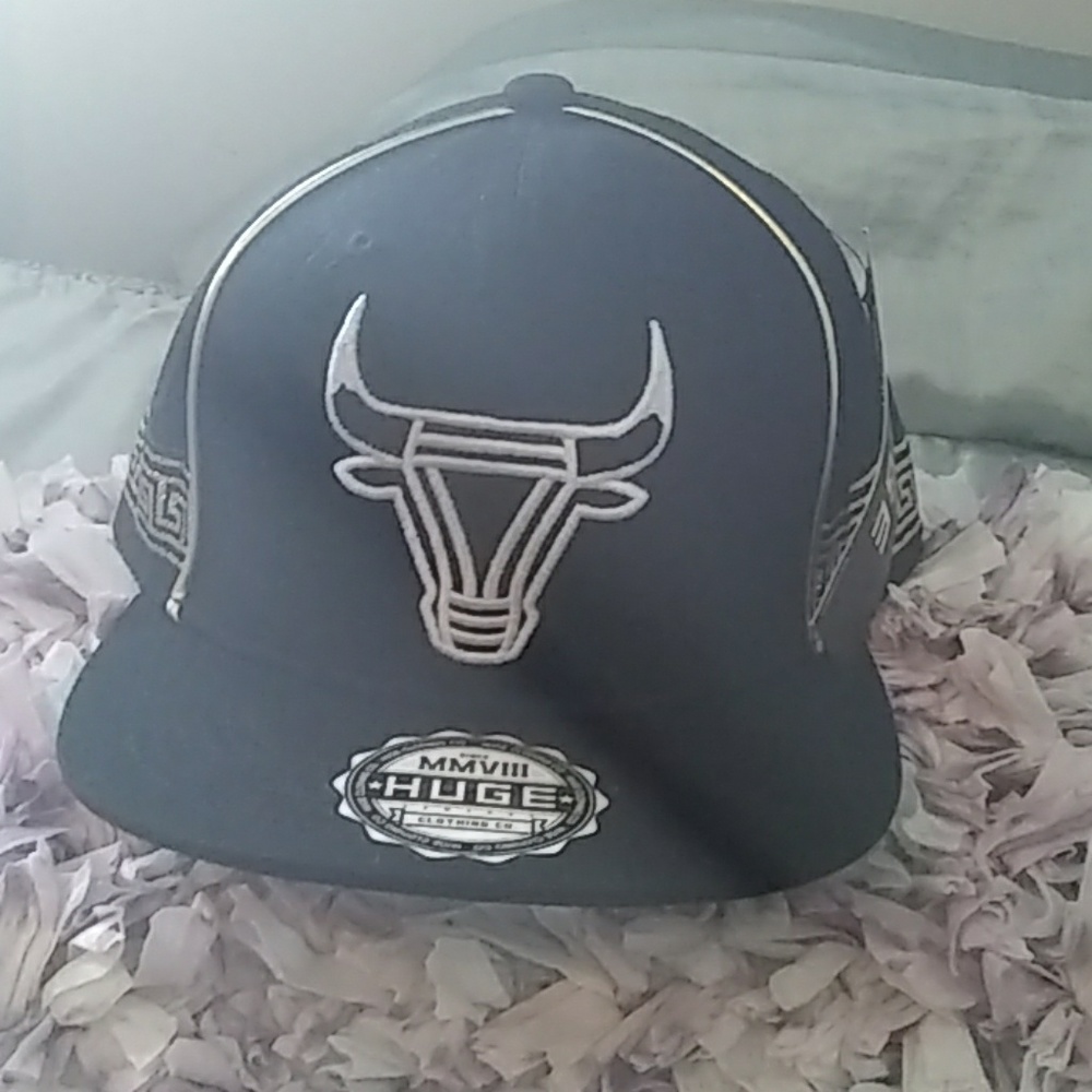 Snapback hat
